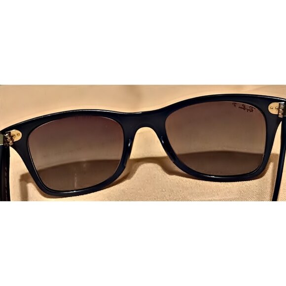 🎅Ray-Ban Wayfarer Liteforce Mens' Sunglasses  RB4195 6331/8G 52 20 150 3N🎅 - Picture 4 of 6